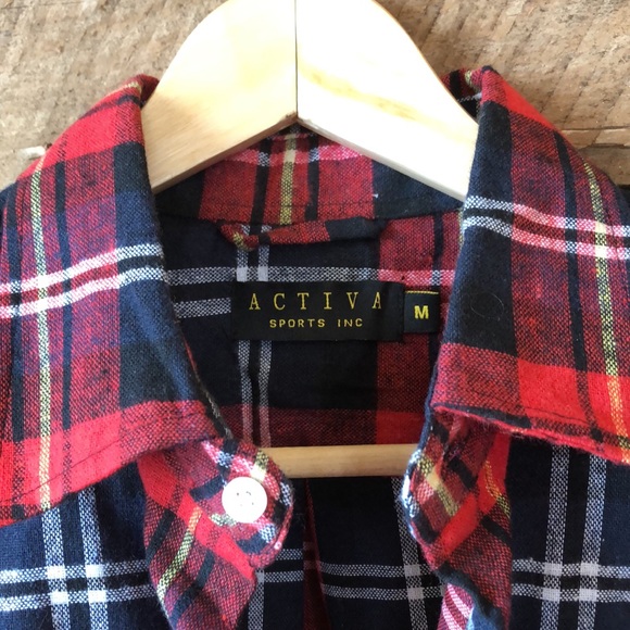 Plaid Button-Down Flannel Women’s Top - Picture 3 of 9